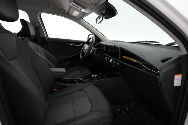2023 Kia Niro EV — photo 4 of 22
