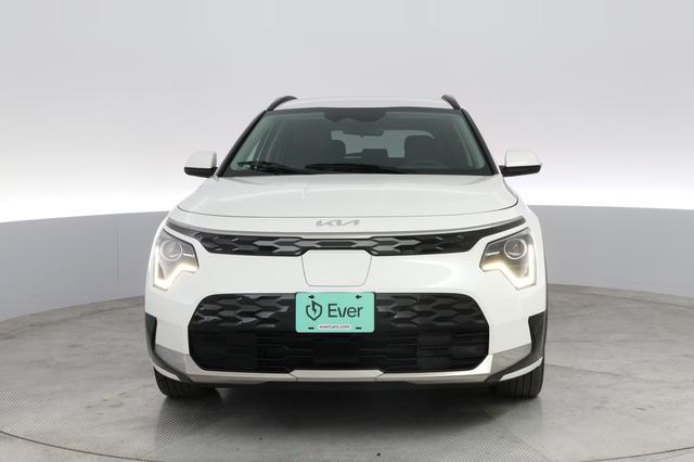 2023 Kia Niro EV — photo 9 of 22