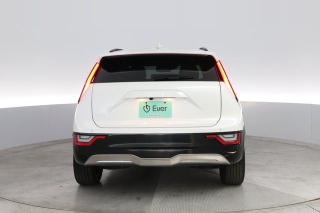 2023 Kia Niro EV — photo 12 of 22