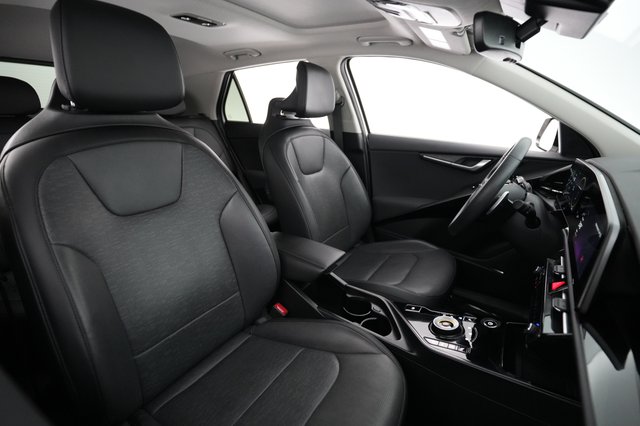 2023 Kia Niro EV — photo 18 of 22