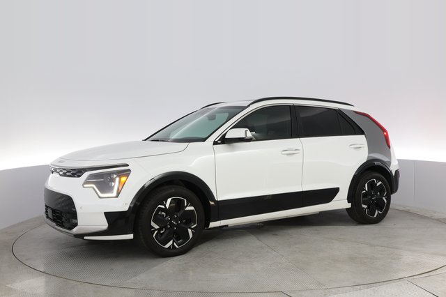 2023 Kia Niro EV — photo 14 of 22