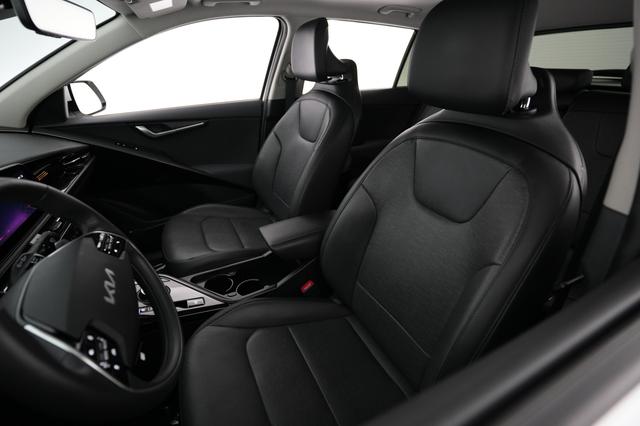 2023 Kia Niro EV — photo 3 of 22