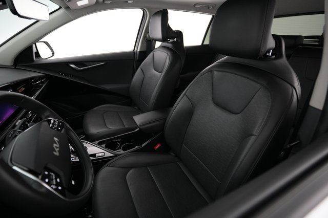2023 Kia Niro EV — photo 3 of 22
