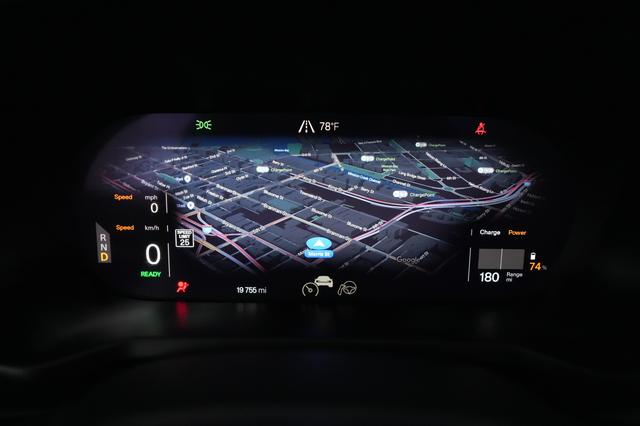 2022 Polestar 2 — photo 5 of 25