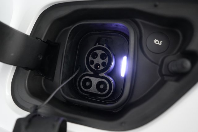 2022 Polestar 2 — photo 8 of 25