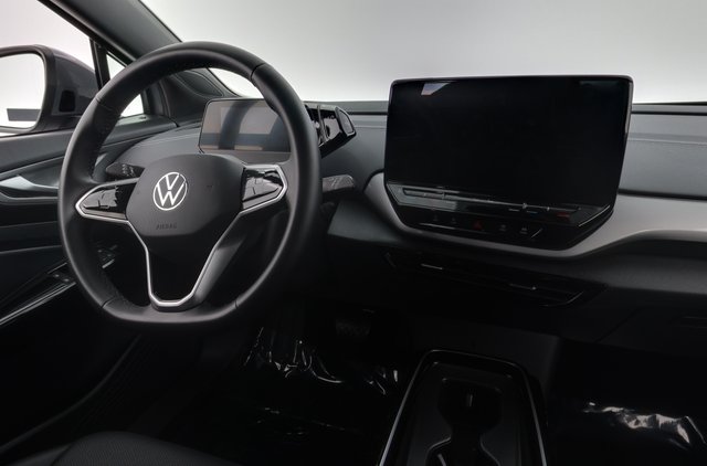 2023 Volkswagen ID.4 — photo 20 of 21