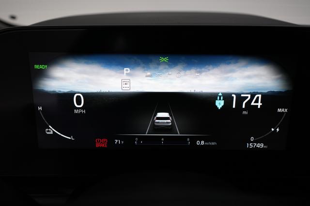 2024 Kia Niro EV — photo 5 of 21