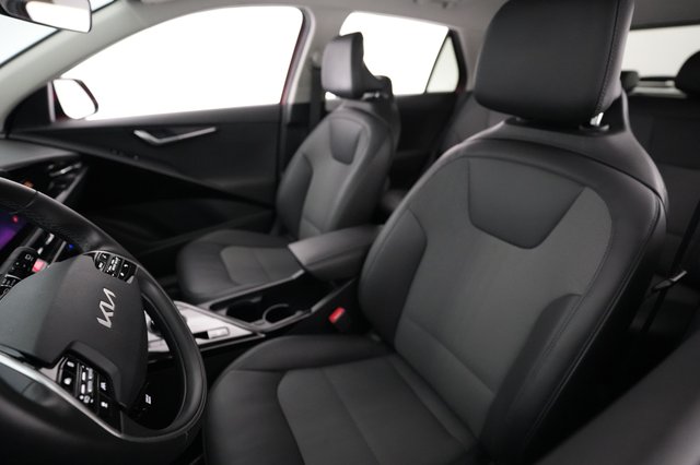 2024 Kia Niro EV — photo 3 of 21
