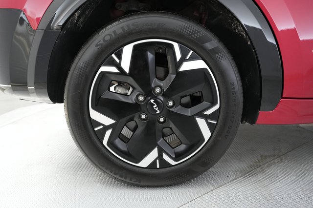2024 Kia Niro EV — photo 7 of 21