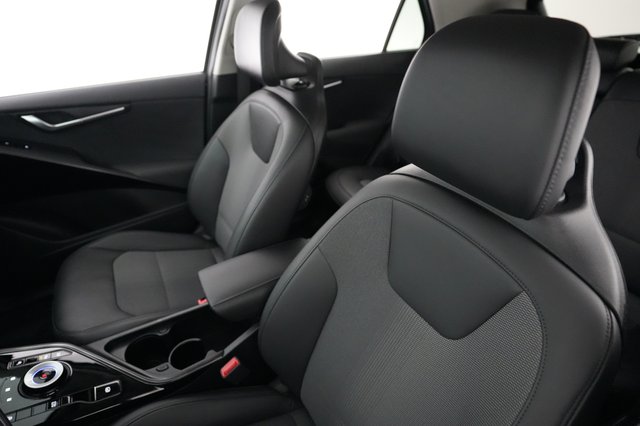 2024 Kia Niro EV — photo 3 of 20