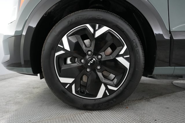 2024 Kia Niro EV — photo 16 of 20