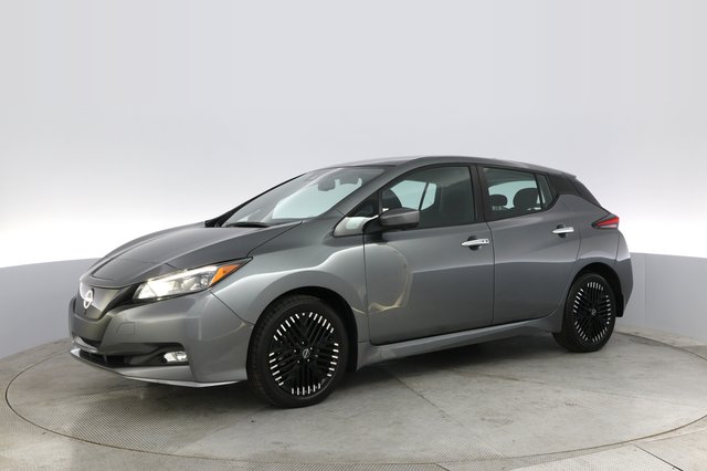 2023 Nissan LEAF — photo 14 of 21