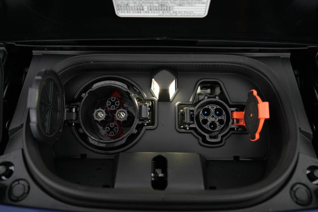 2024 Nissan LEAF