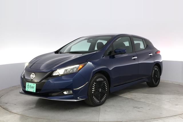 2024 Nissan LEAF