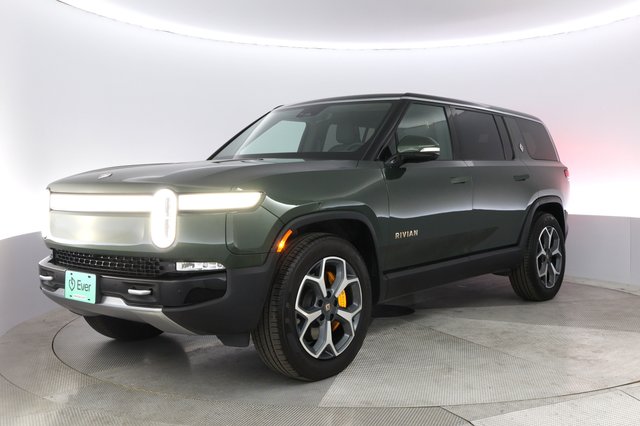 2023 Rivian R1S — VIN 7PDSGABA4PN024873