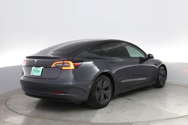 2021 Tesla Model 3 — photo 2 of 21
