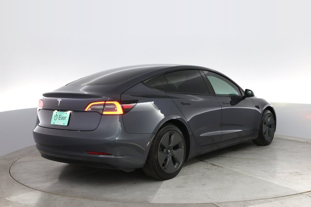2021 Tesla Model 3 — photo 2 of 21