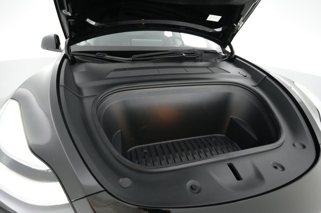 2022 Tesla Model Y — photo 22 of 23