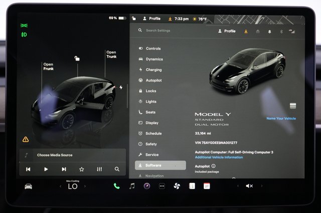 2022 Tesla Model Y — photo 5 of 23