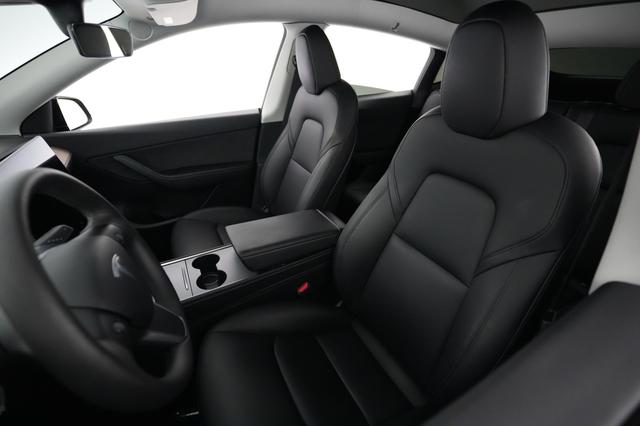 2022 Tesla Model Y — photo 3 of 23