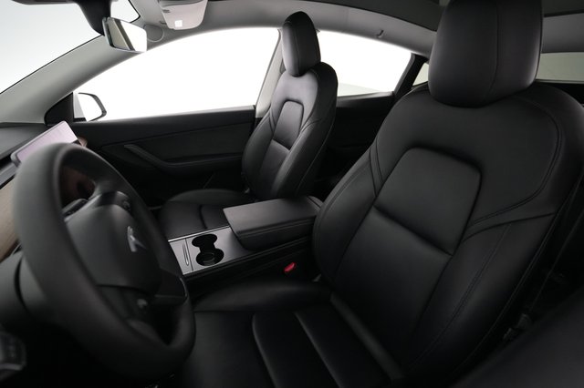2022 Tesla Model Y — photo 3 of 25