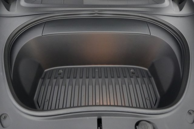 2024 Tesla Model 3 — photo 21 of 22