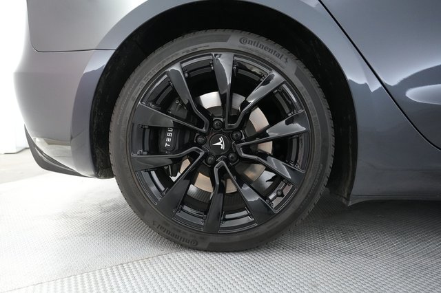 2024 Tesla Model 3 — photo 15 of 22