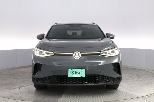 2023 Volkswagen ID.4 — photo 9 of 20