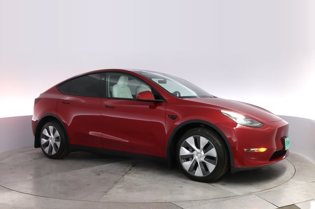 2023 Tesla Model Y — photo 11 of 21