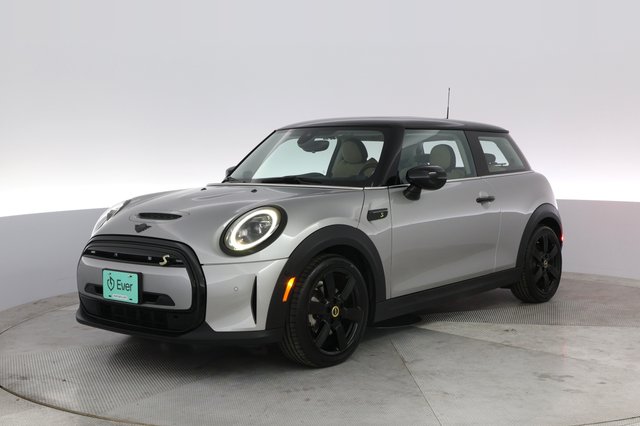 2024 MINI Cooper SE — VIN WMW13DJ00R2U86485