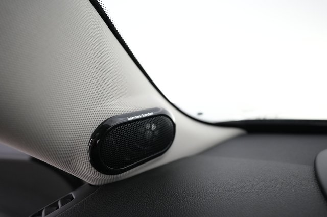 2024 MINI Cooper SE — photo 22 of 26