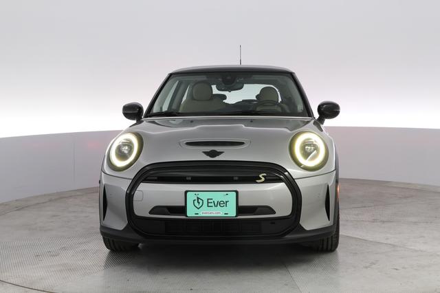 2024 MINI Cooper SE — photo 9 of 26