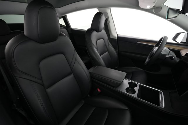 2023 Tesla Model Y — photo 19 of 21