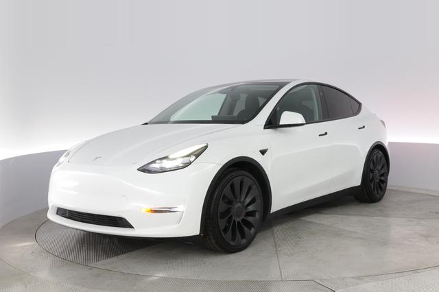 2023 Tesla Model Y — VIN 7SAYGDEF5PF812279