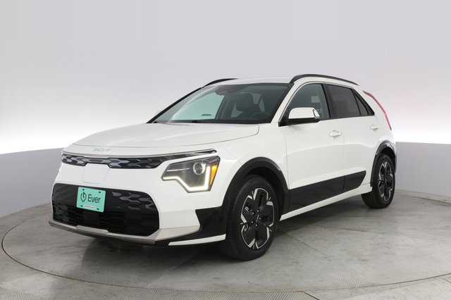 2024 Kia Niro EV — VIN KNDCR3L16R5110690