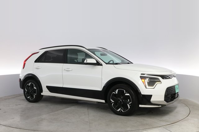 2024 Kia Niro EV — photo 11 of 23