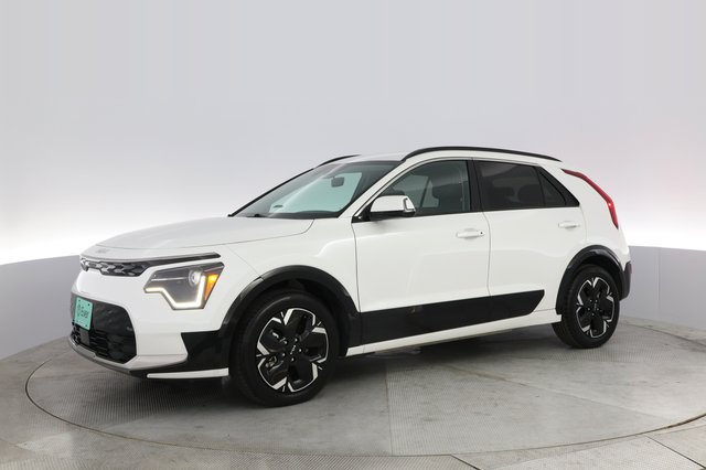 2024 Kia Niro EV — photo 14 of 23