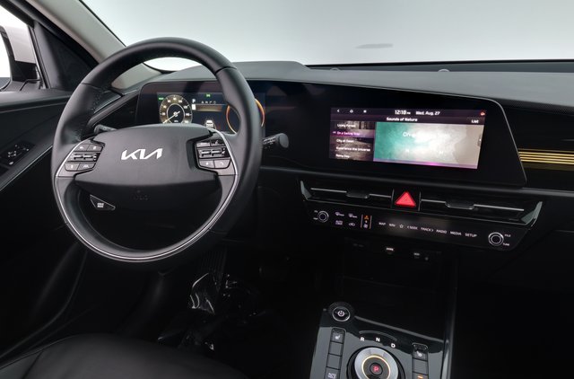 2024 Kia Niro EV — photo 20 of 23