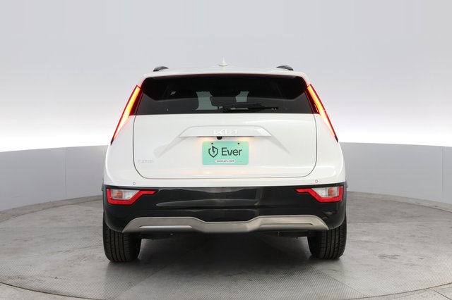 2024 Kia Niro EV — photo 12 of 23