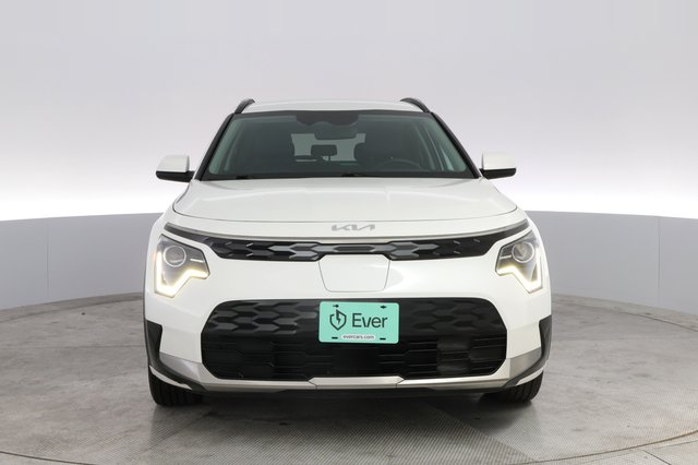 2024 Kia Niro EV — photo 9 of 23
