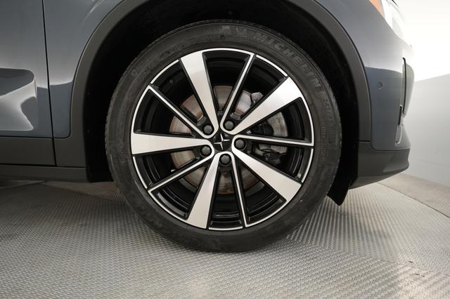 2022 Polestar 2 — photo 7 of 21