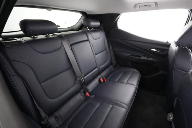 2022 Chevrolet Bolt EUV — photo 4 of 21