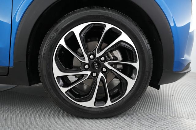 2022 Chevrolet Bolt EUV — photo 7 of 21