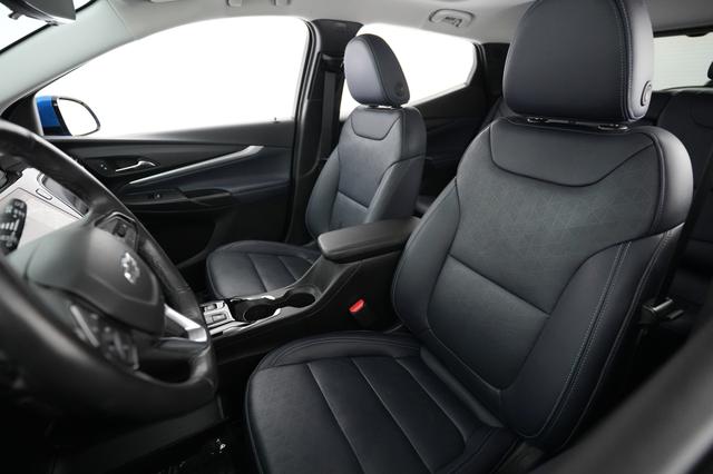 2022 Chevrolet Bolt EUV — photo 3 of 21
