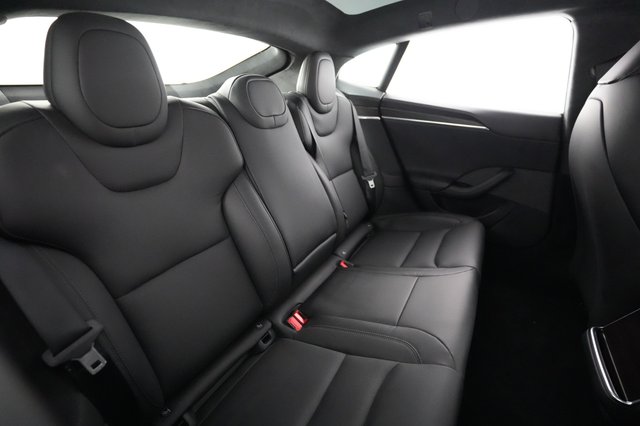 2023 Tesla Model S — photo 4 of 21