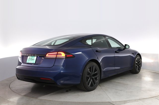 2023 Tesla Model S — photo 2 of 21