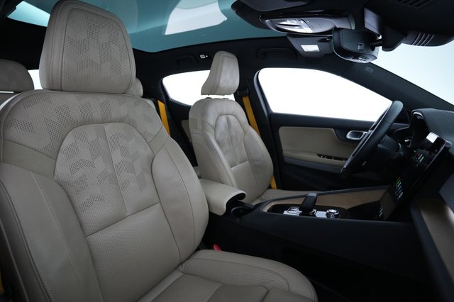 2022 Polestar 2 — photo 19 of 20
