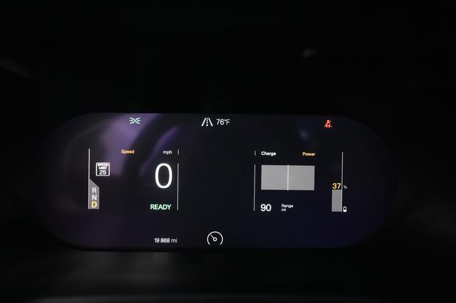 2022 Polestar 2 — photo 5 of 20
