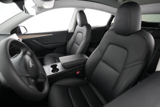 2023 Tesla Model Y — photo 3 of 21