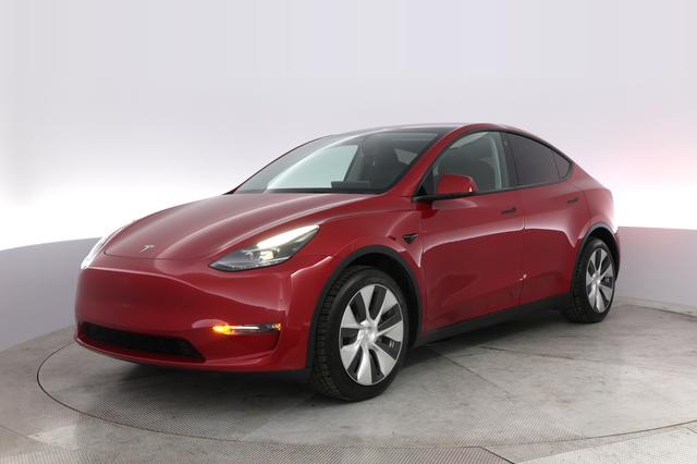 2023 Tesla Model Y — VIN 7SAYGAEE4PF754218